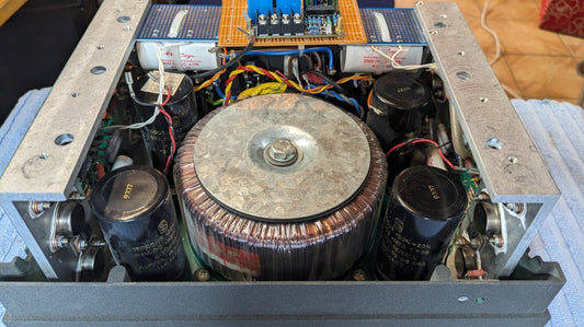 Modernisierung des Verstärkers Quad 606 MK2